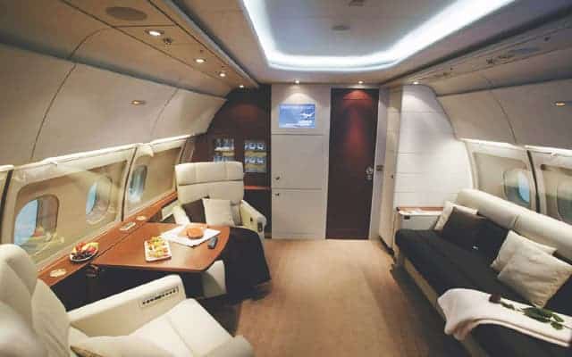 Interiorul Embraer Legacy 450